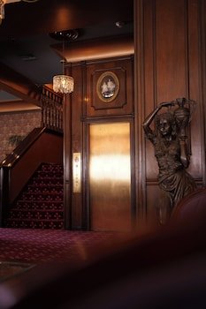 Mizpah Hotel
