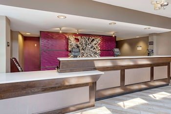 Best Western Plus Kingston Hotel and Conference Center