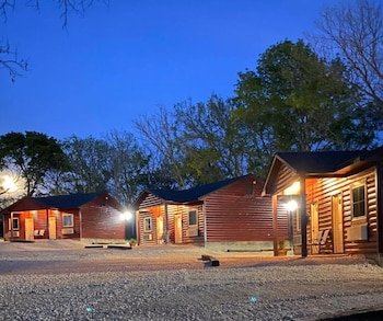 The Woods Motel & More
