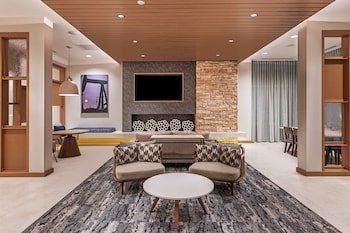 Fairfield Inn & Suites Houston Memorial City Area