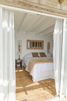 Laguna Garzon Lodge