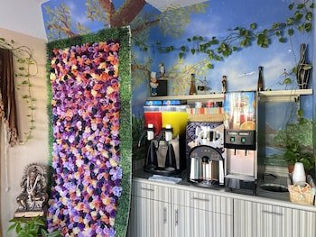 Island Suites Hobby Airport