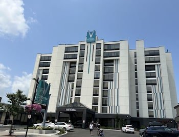 Vittoria Hotel & Suites