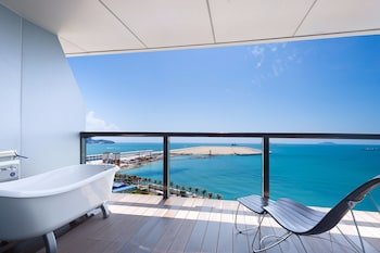 Sanya Phoenix Island Yujia Resort Hotel
