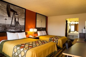 Super 8 by Wyndham Woodward