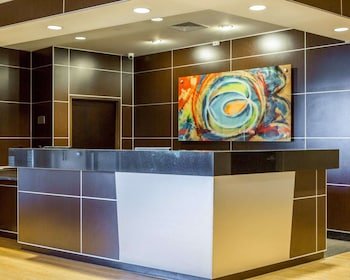 Cambria Suites Traverse City