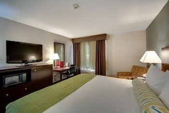 Best Western Plus The Inn at Hampton