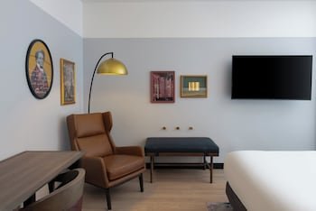 Hotel Indigo West Chester Downtown