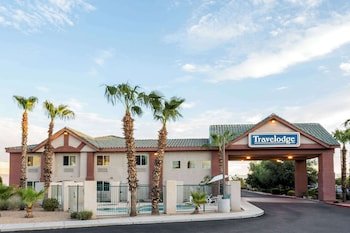 Days Inn by Wyndham Phoenix West
