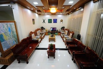 Royal Inlay Hotel