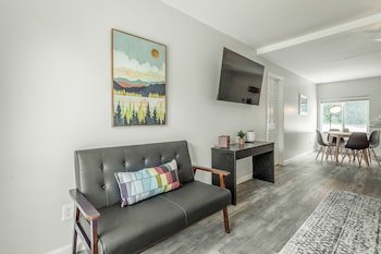 The Lodge At Lookout Mountain