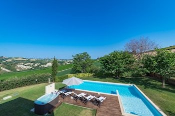 Casale Rosy 6&2 By Emma Villas