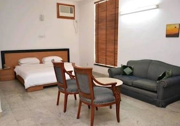 Karma Hotel