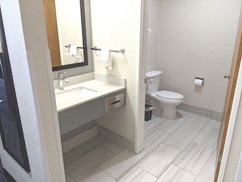 Quality Inn & Suites South San Jose / Morgan Hill