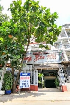 Hoang Yen Nhi Hotel By OYO Rooms