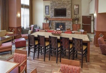 Hampton Inn & Suites Youngstown Canfield