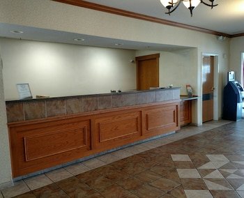 Holiday Inn Express Toledo West - Napoleon