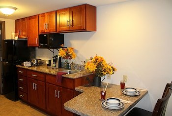 Crystal Springs Inn and Suites