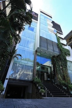 Valentine Hotel