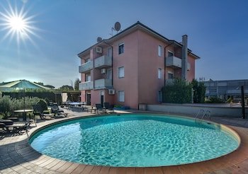 Giada Palace