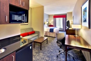 Holiday Inn Express Hotel & Suites Oak Ridge