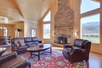 Orchard Hideaway Cabin