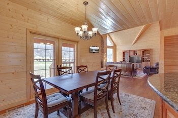 Orchard Hideaway Cabin
