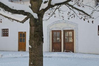 Geinberg Suites