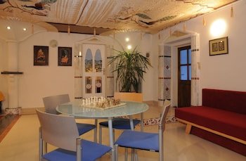 Geinberg Suites