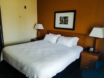 Fairfield Inn & Suites Laredo