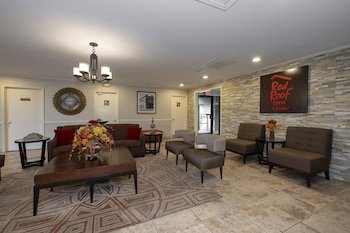 Red Roof Inn & Suites Dothan