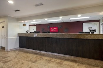 Red Roof Inn & Suites Dothan