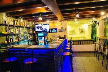 Highlander Inn