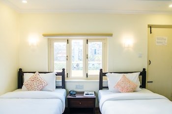 Highlander Inn