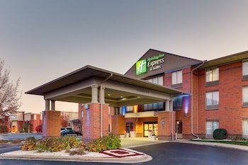 Holiday Inn Express & Suites Dayton-Centerville