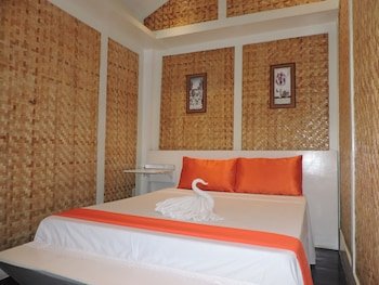 Orange Mangrove Pension House