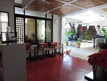Orange Mangrove Pension House