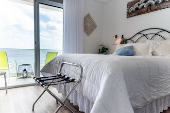 Garoupas Inn