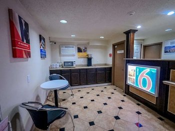 Motel 6 Toms River, NJ