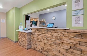 Extended Stay America Select Suites Louisville Airport