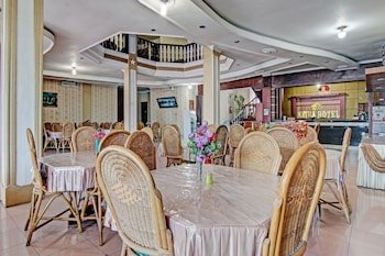 Netra Hotel By OYO