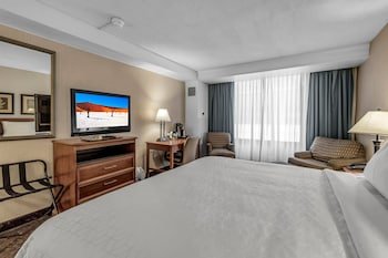 Buffalo Airport Hotel