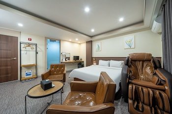 Hotel Yaja Jecheon Station