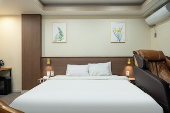 Hotel Yaja Jecheon Station