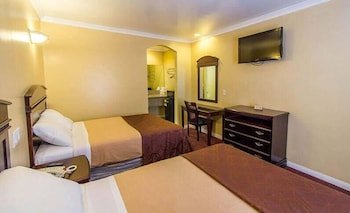 Carlton Motor Lodge