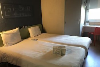 ibis budget Arles Sud Fourchon
