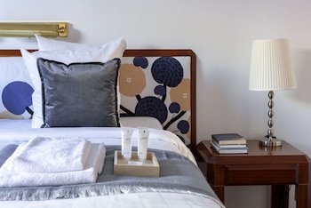 First Hotel Statt