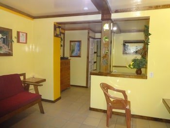 Cocopele Inn