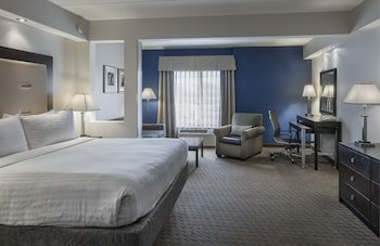 Holiday Inn Express Hotel & Suites Laurel