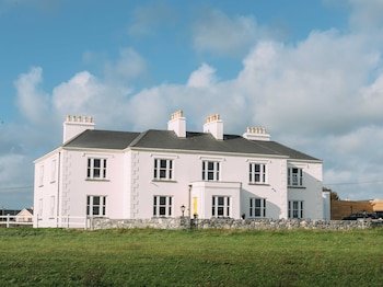 Armada House